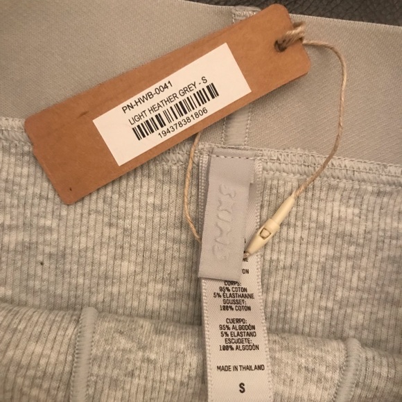 Skims Underware - Picture 6 of 6